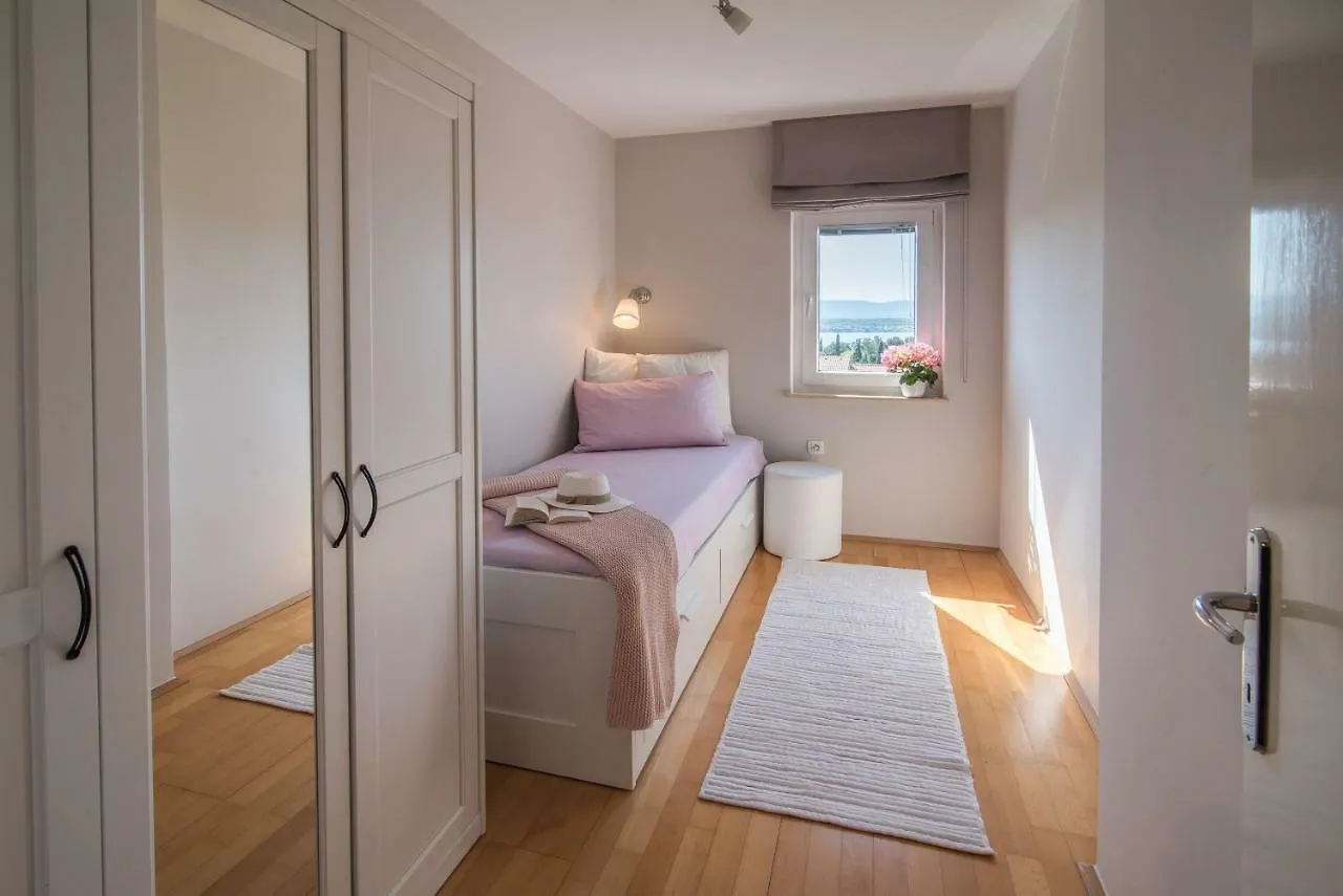 Apartment Luna Malinska Croácia